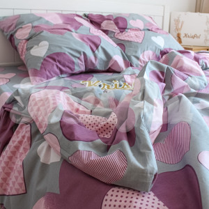 Двуспальное постельное белье ™KrisPol, бязь Lux на резинке 143188-2, “Сердечки”