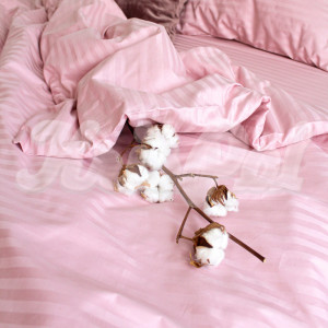 Двуспальное (Євро) постельное белье ™KrisPol, страйп-сатин на резинке 551611-3, (розовая пудра)